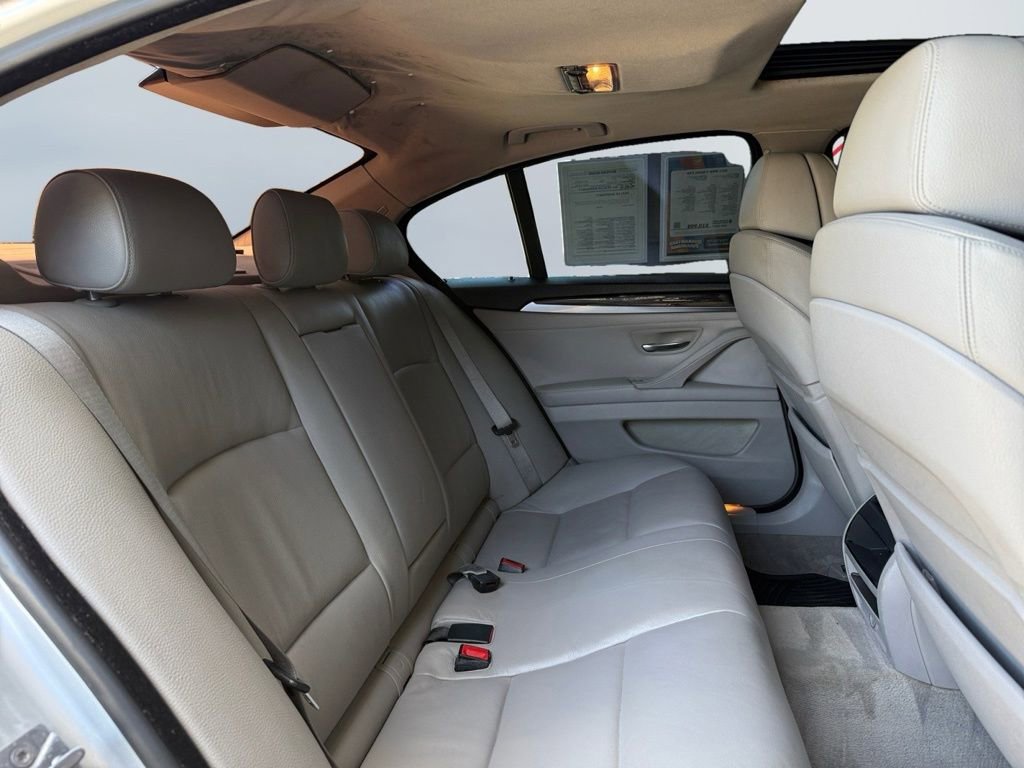 Used 2011 BMW 535i Sedan RWD image 19