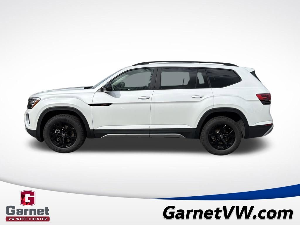 New 2026 Volkswagen Atlas Peak Edition AWD/4WD image 2