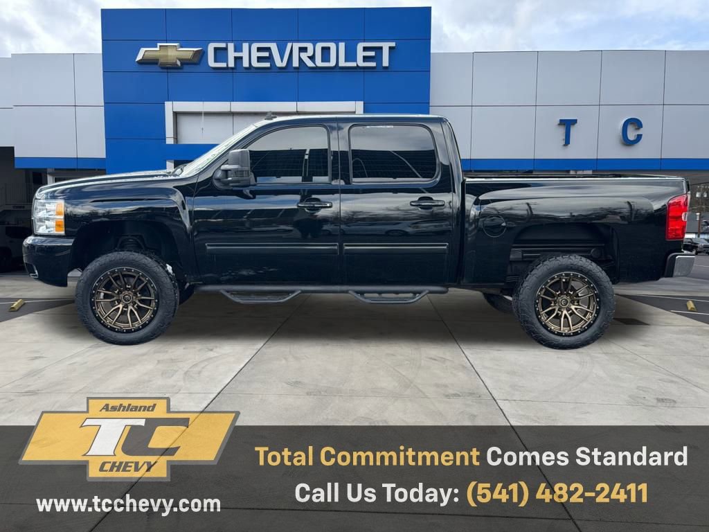 Certified 2013 Chevrolet Silverado 1500 LTZ w/ LTZ Plus Package image 2