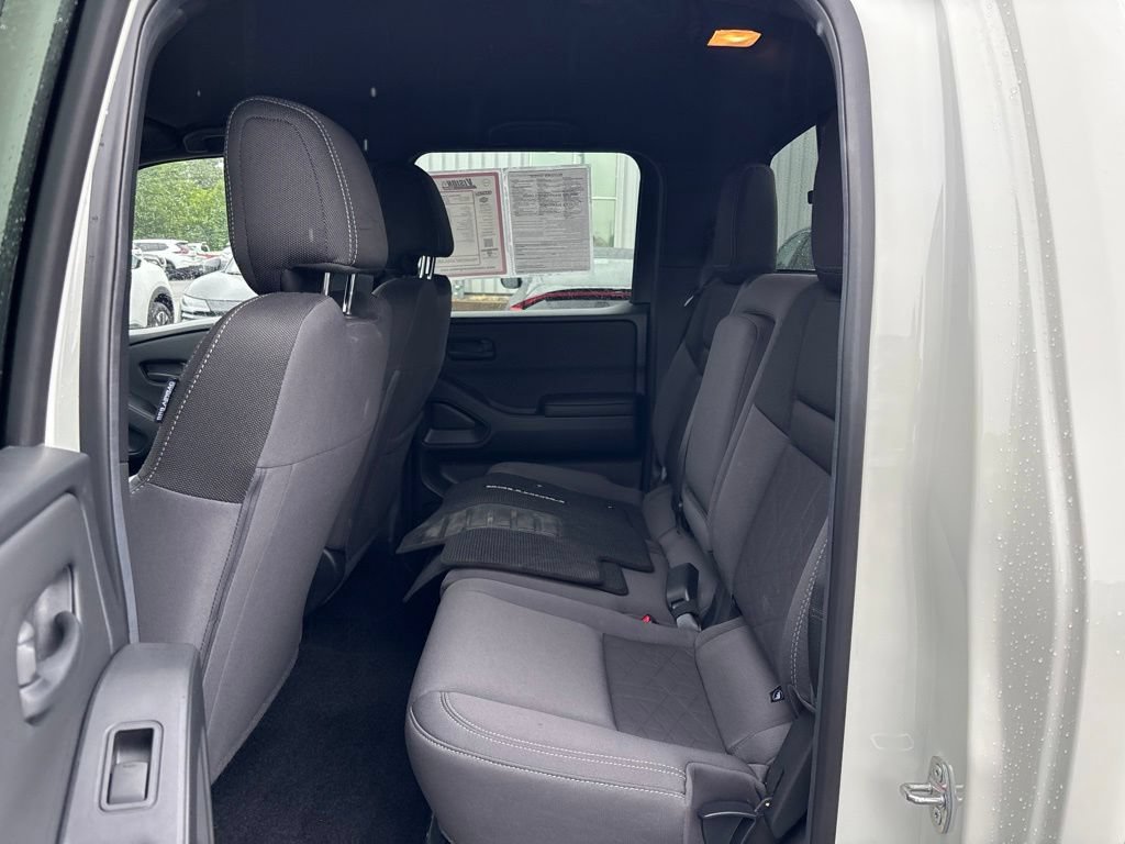 Certified 2026 Nissan Frontier SV w/ SV Convenience Package AWD/4WD image 11