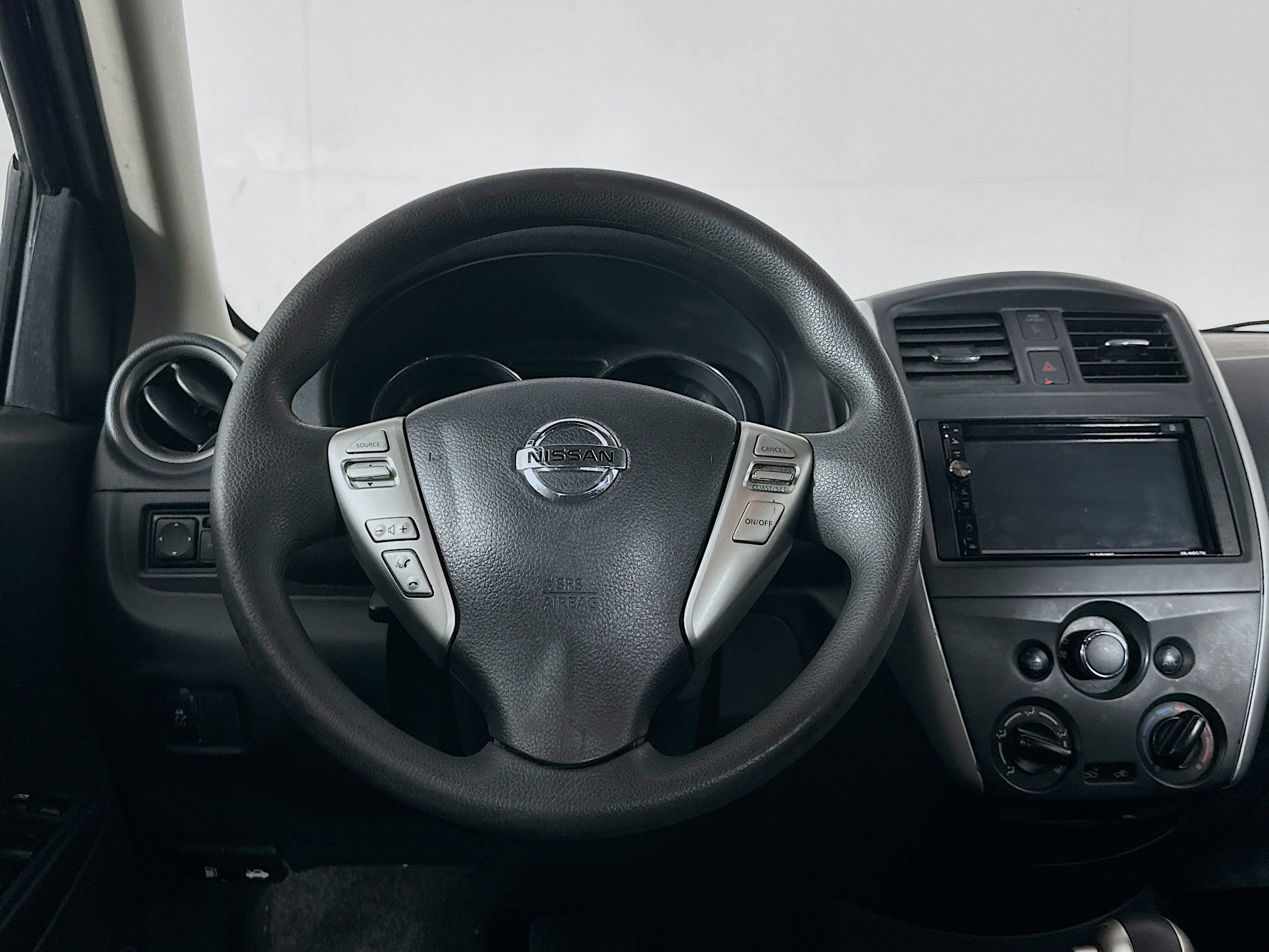 Used 2017 Nissan Versa SV image 17