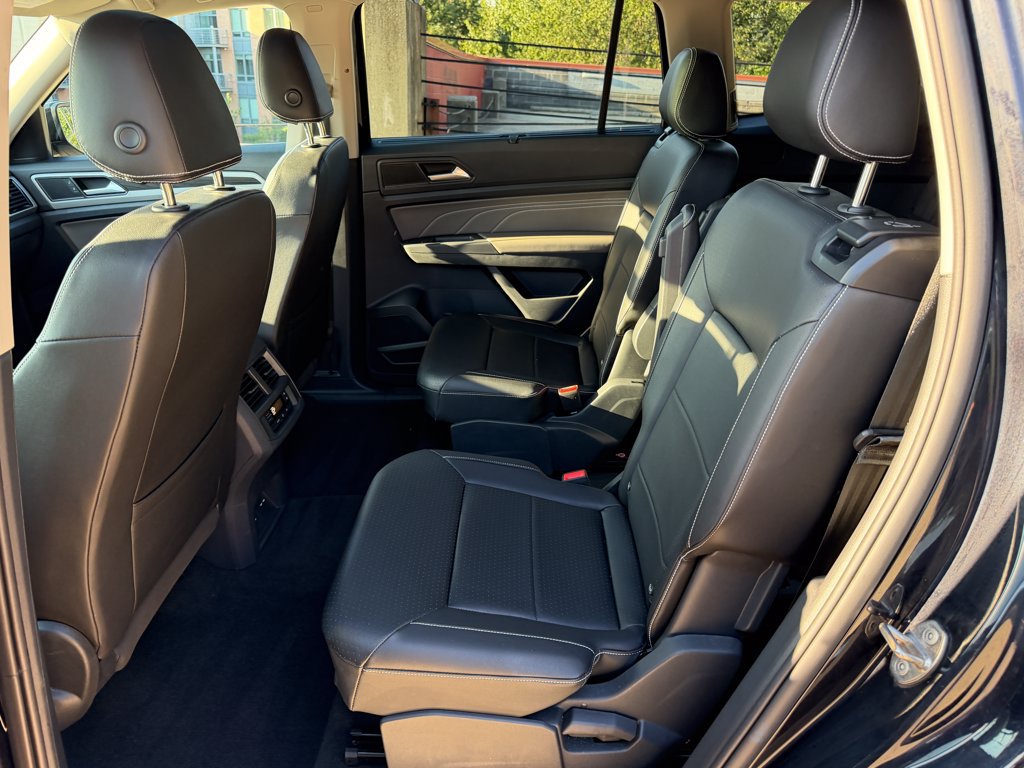 Certified 2023 Volkswagen Atlas SE w/ Panoramic Sunroof Package AWD/4WD image 23