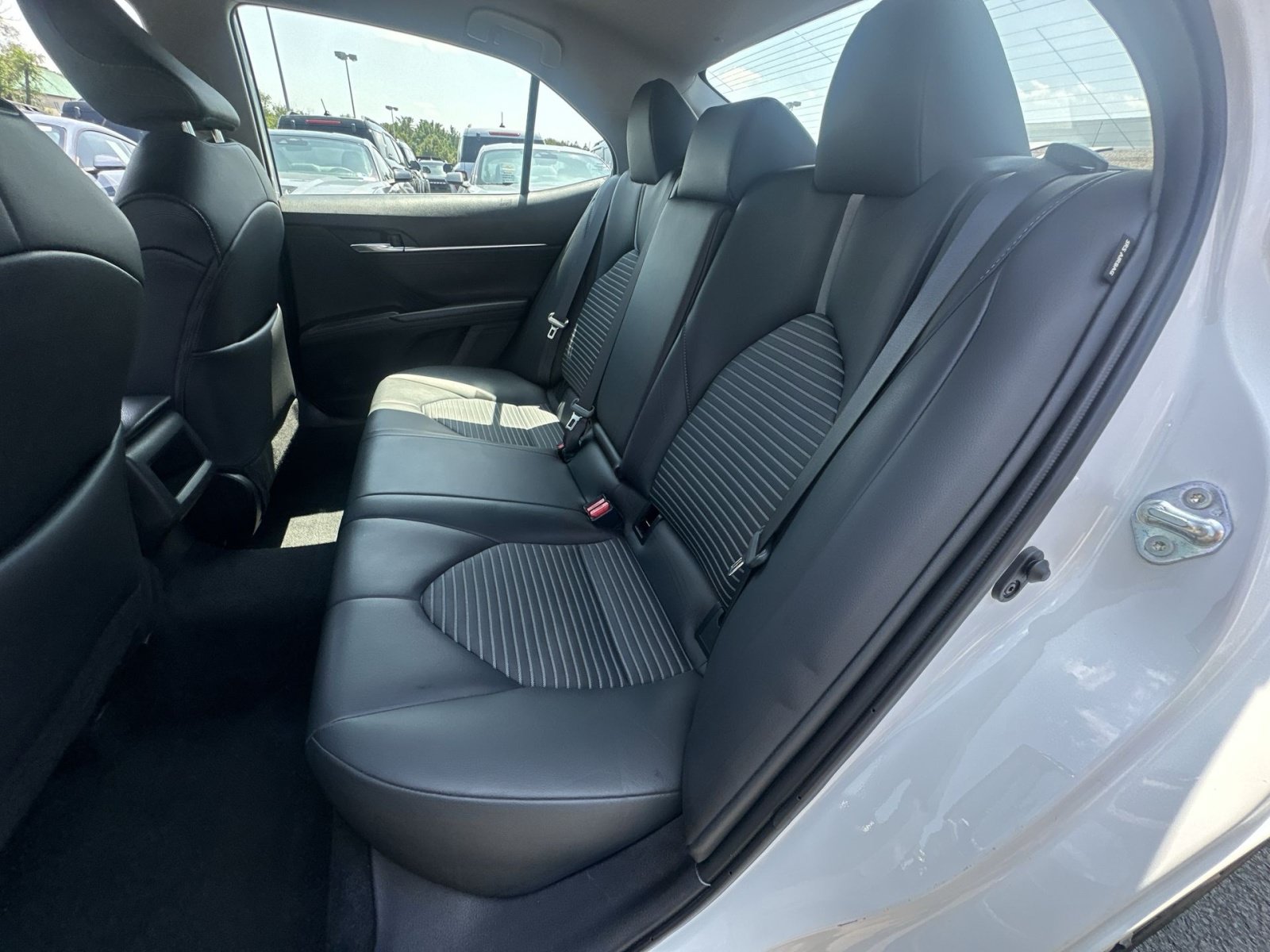 Used 2024 Toyota Camry SE FWD image 31