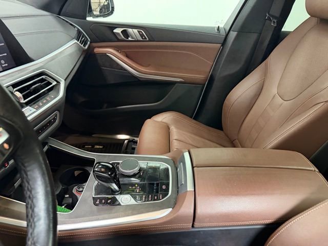Used 2022 BMW X5 xDrive40i w/ Premium Package AWD/4WD image 22
