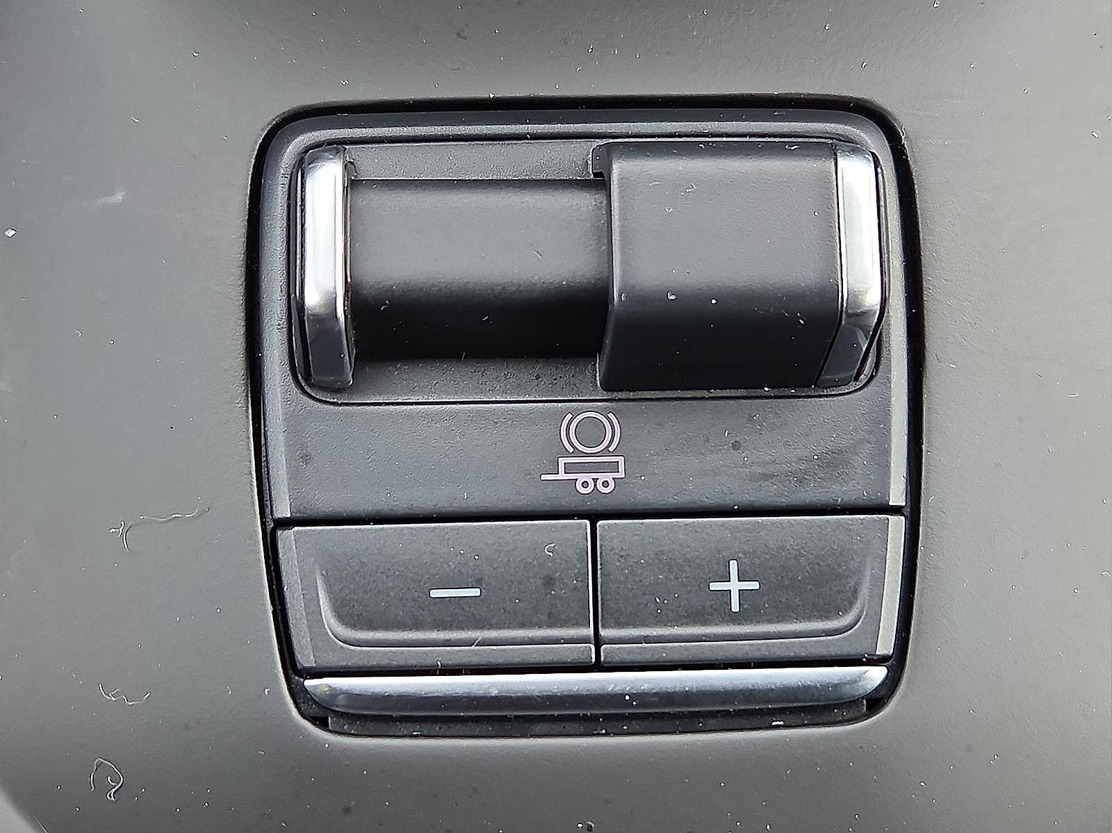 Used 2023 GMC Sierra 1500 Denali w/ Technology Package image 18