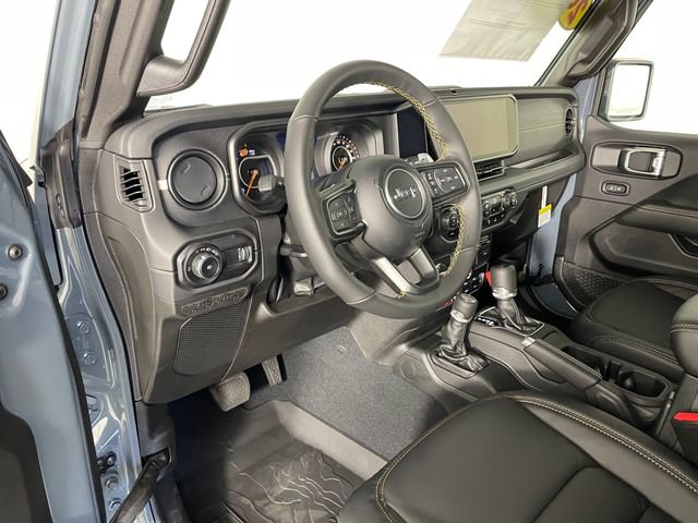 New 2025 Jeep Wrangler Unlimited Rubicon 392 image 3