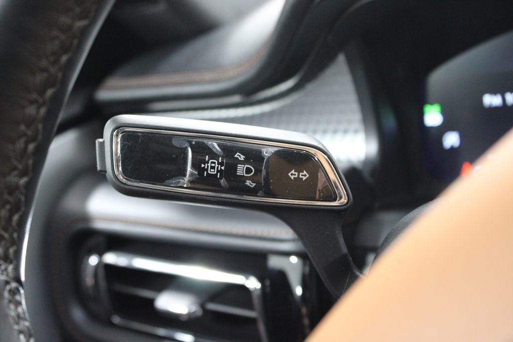 Used 2023 Lincoln Aviator Black Label w/ Dynamic Handling Package image 43