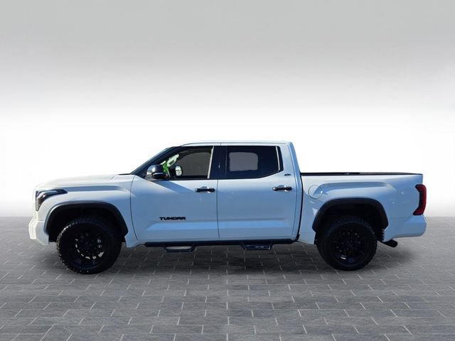 Used 2023 Toyota Tundra SR5 w/ SR5 Convenience Package AWD/4WD image 4