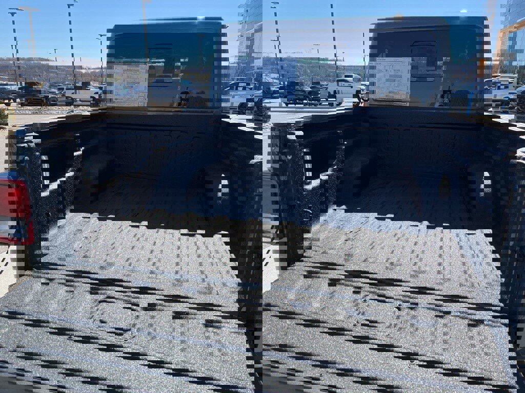 New 2026 Jeep Gladiator Sport image 19