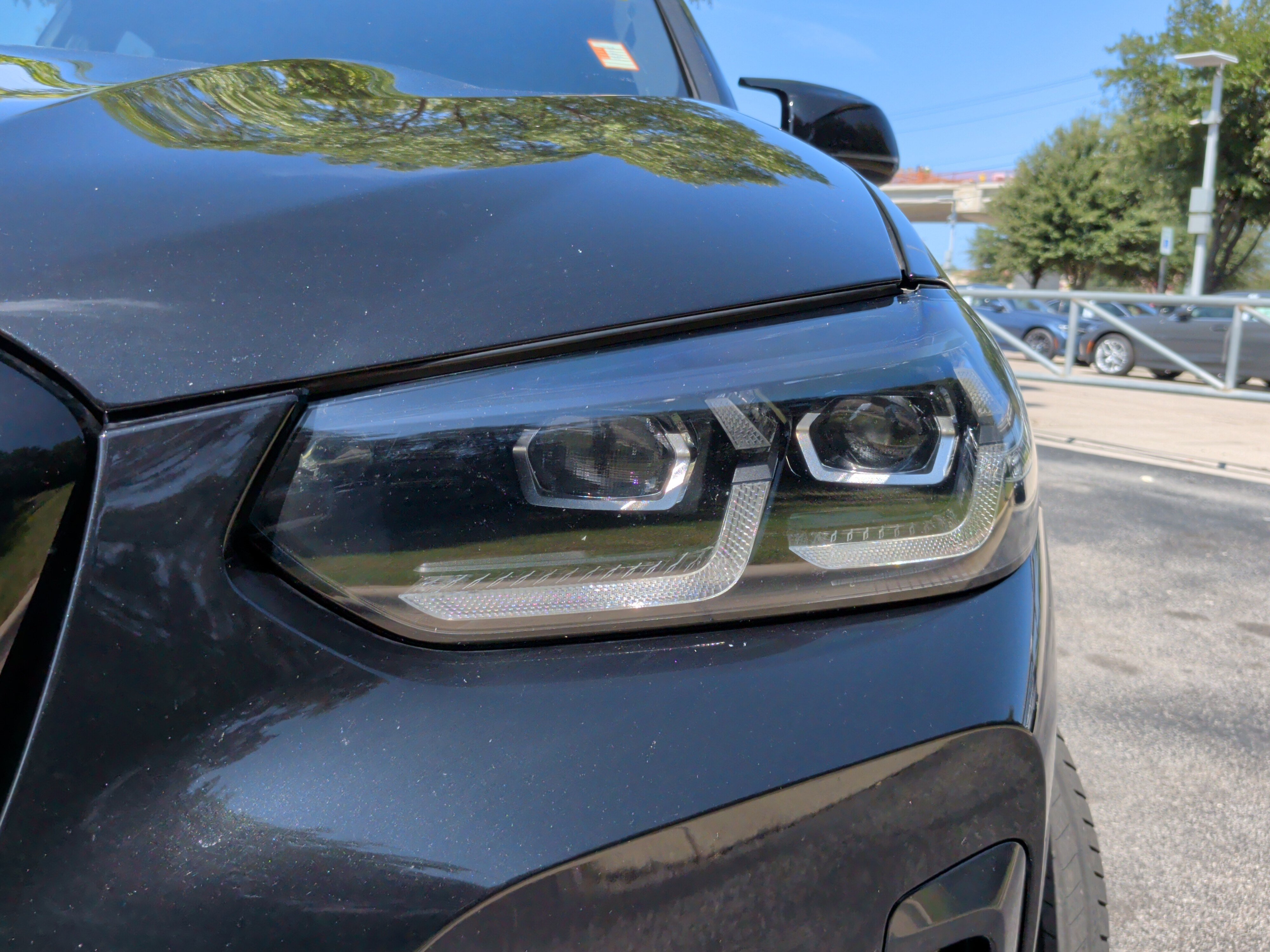 Used 2023 BMW X4 M40i w/ Premium Package AWD/4WD image 3