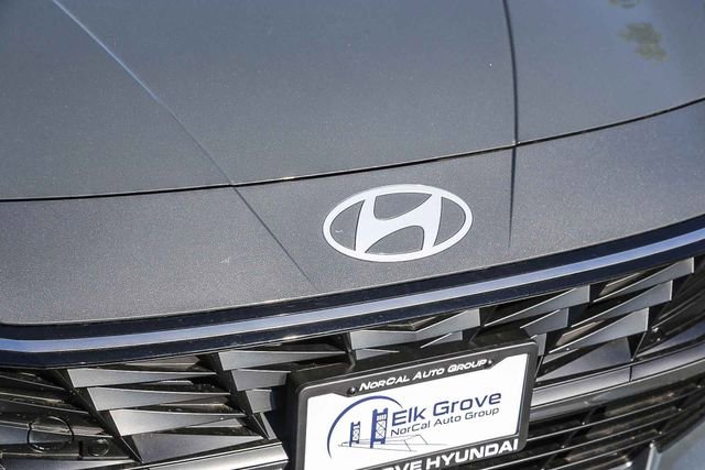 New 2026 Hyundai Elantra Limited FWD image 6