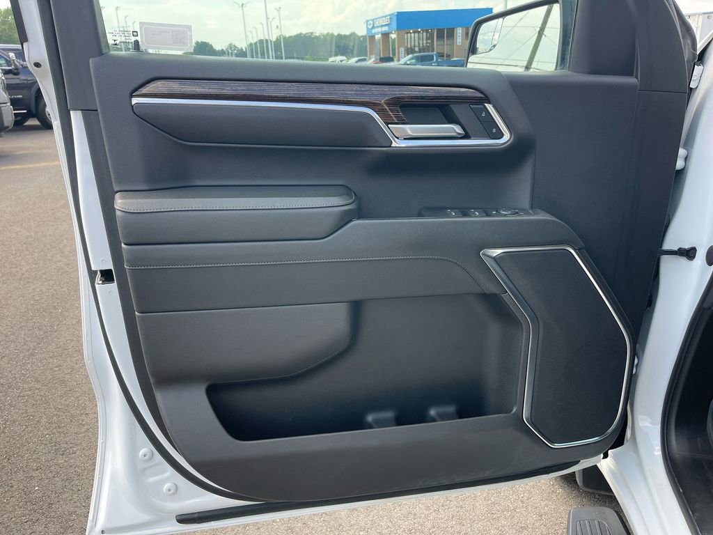 Used 2023 GMC Sierra 1500 Elevation image 24