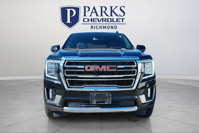 Used 2023 GMC Yukon XL SLT image 2
