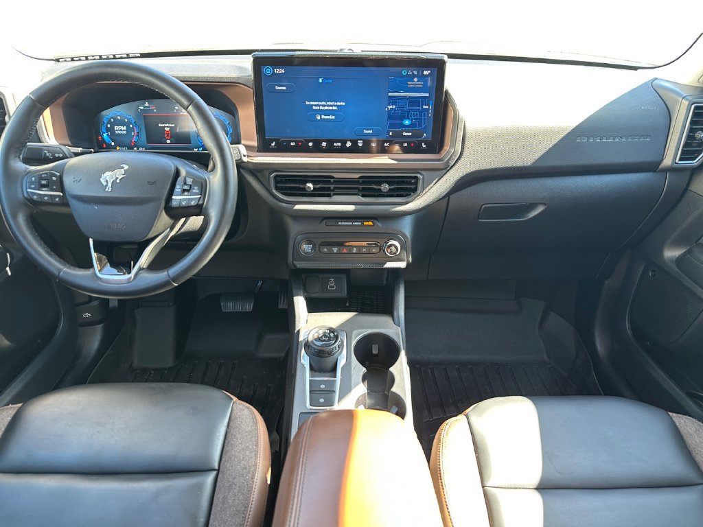 Used 2025 Ford Bronco Sport Outer Banks w/ Outer Banks Tech Package+ AWD/4WD image 12