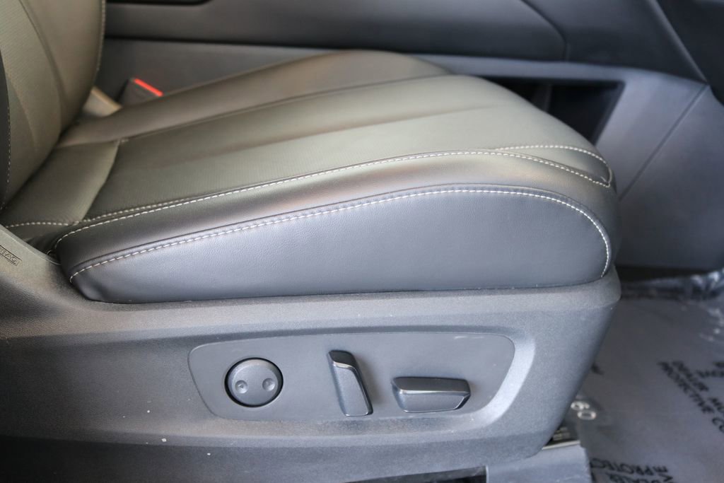 Certified 2025 INFINITI QX60 Pure image 39