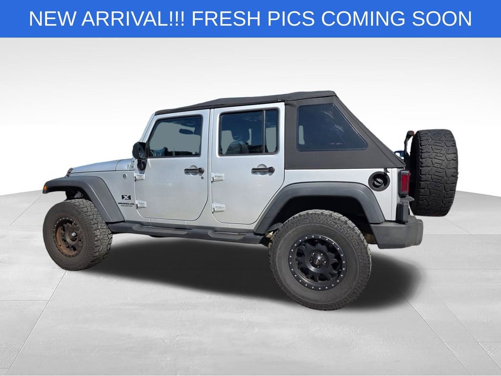 Used 2009 Jeep Wrangler Unlimited X AWD/4WD image 4