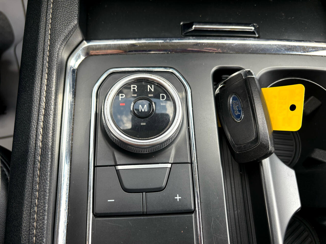 Used 2023 Ford Expedition Max XLT image 18