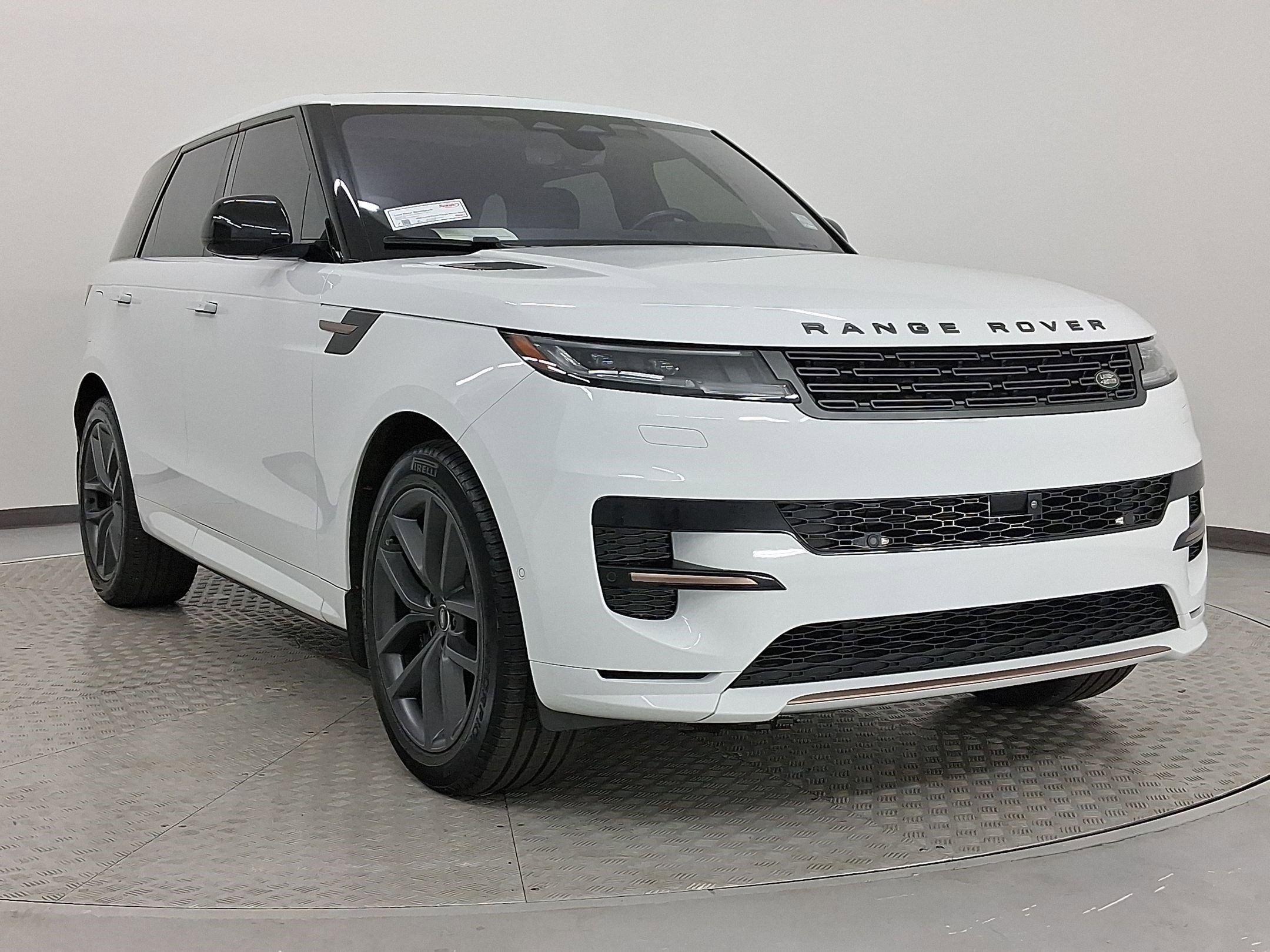 Used 2023 Land Rover Range Rover Sport SE Dynamic image 7