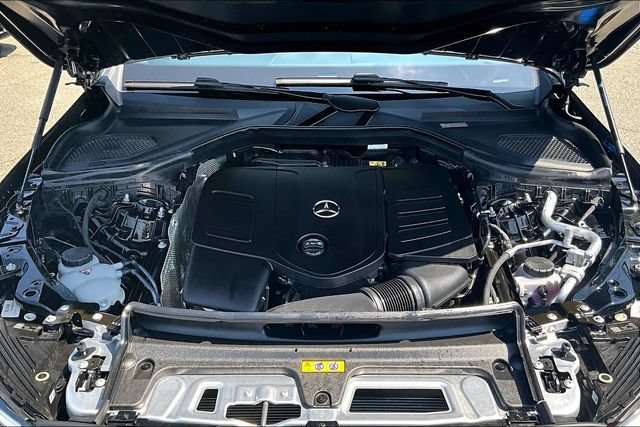 Used 2026 Mercedes-Benz GLC 300 4MATIC image 26