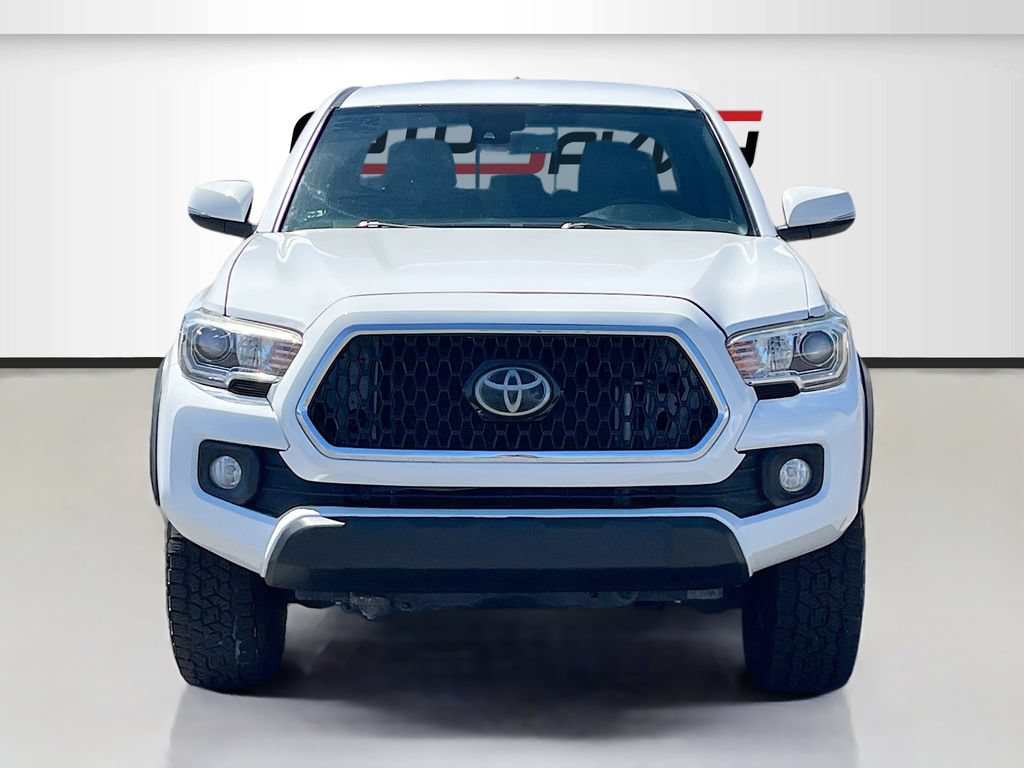 Used 2020 Toyota Tacoma TRD Off-Road w/ Technology Package AWD/4WD image 2