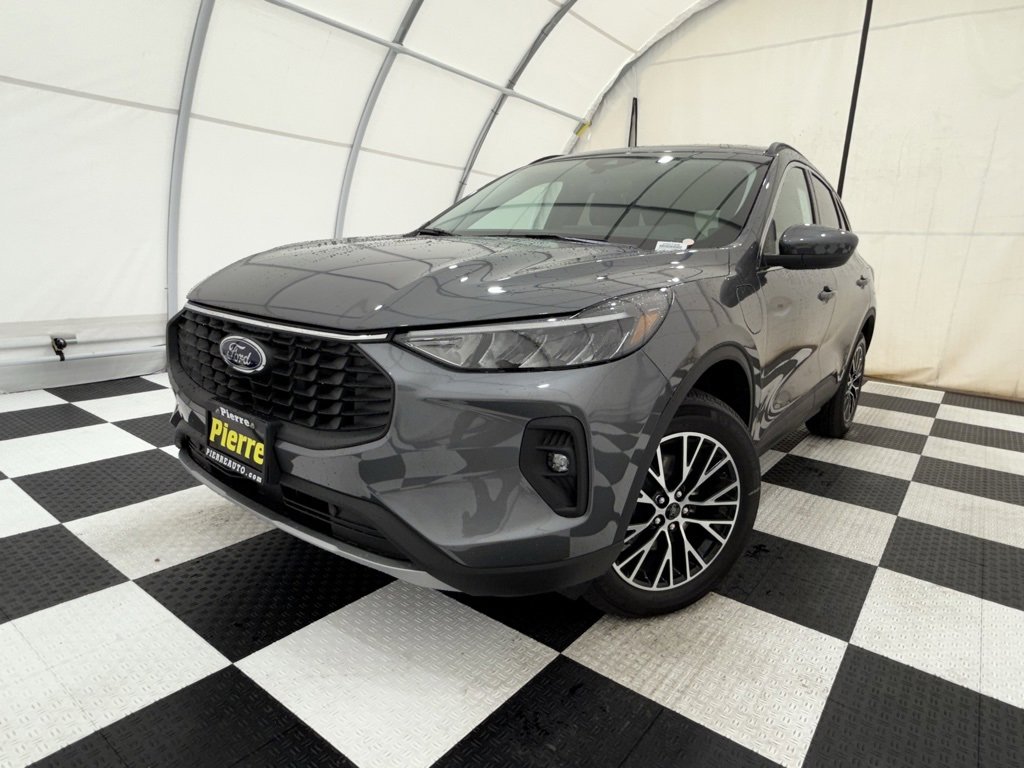 New 2025 Ford Escape SE