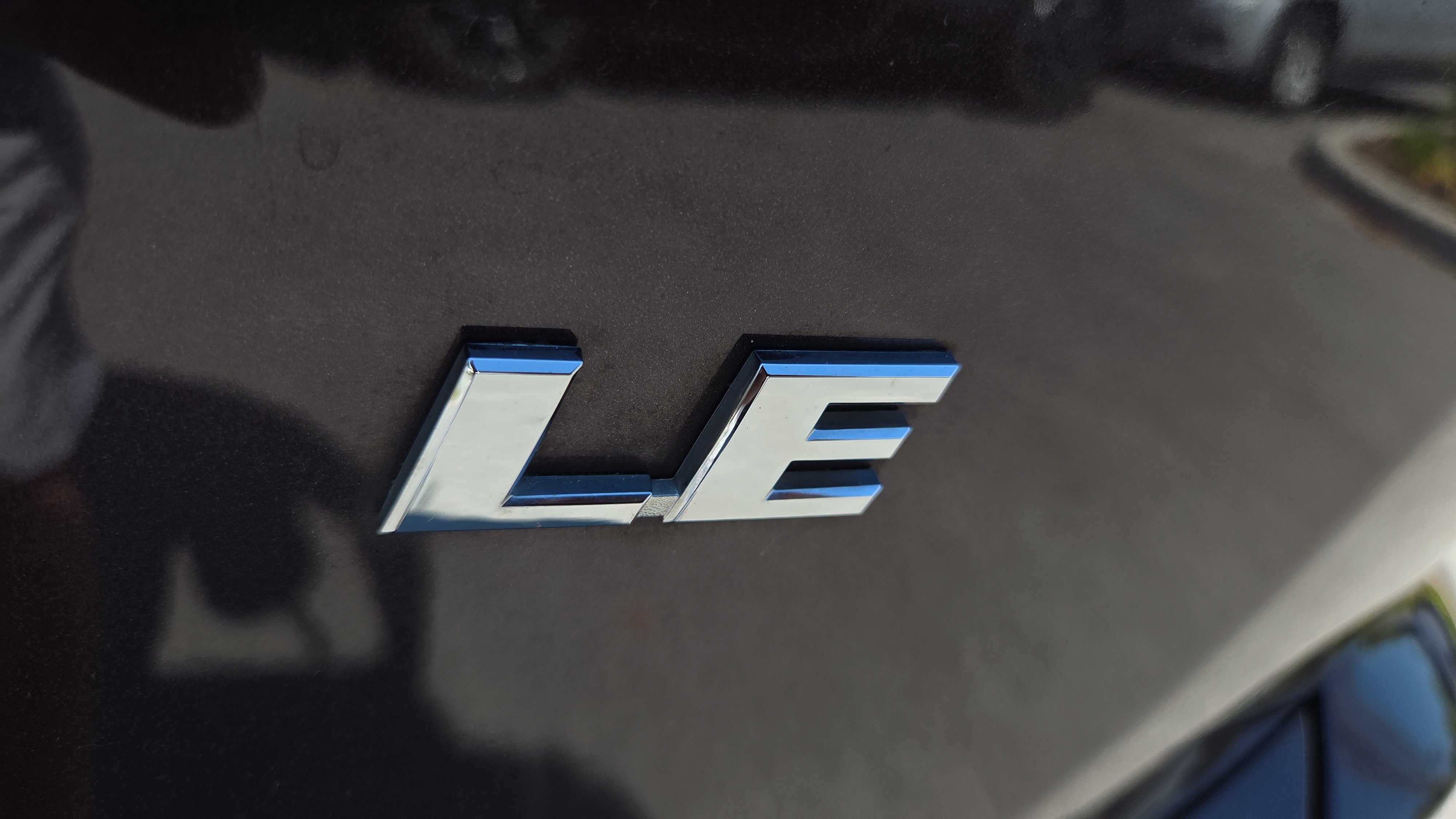 Used 2017 Toyota RAV4 LE image 30