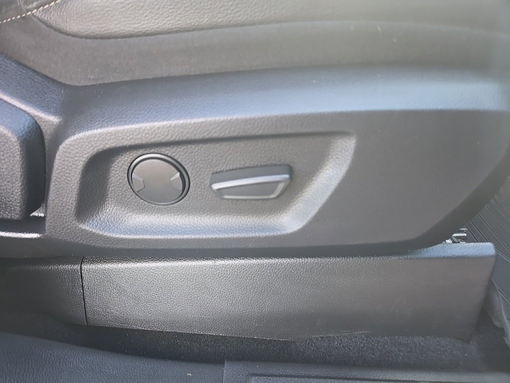 Used 2023 Ford Ranger Lariat w/ Tremor Off-Road Package image 33