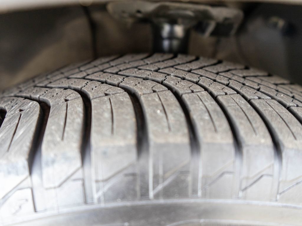 Used 2019 Kia Sorento EX w/ EX Touring Package image 32