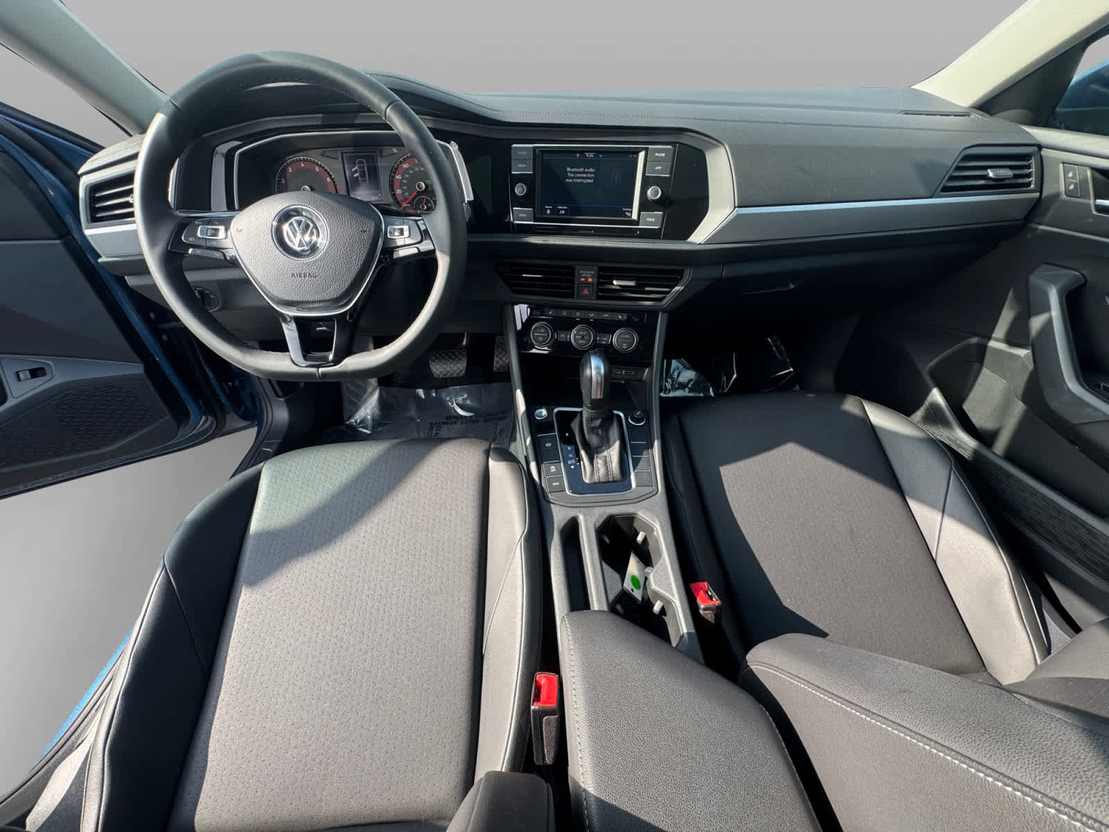 Used 2020 Volkswagen Jetta SE FWD image 16