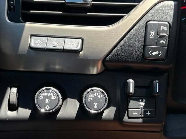 Used 2019 GMC Yukon Denali w/ Open Road Package AWD/4WD image 19