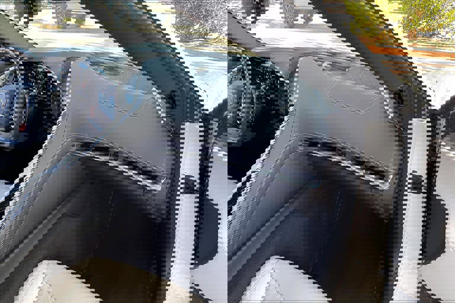 Certified 2024 Chevrolet Corvette Stingray Preferred Cpe w/ Z51 Performance Package image 17