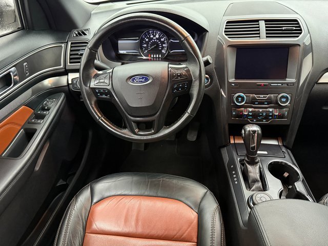 Used 2019 Ford Explorer XLT w/ Equipment Group 202A image 32