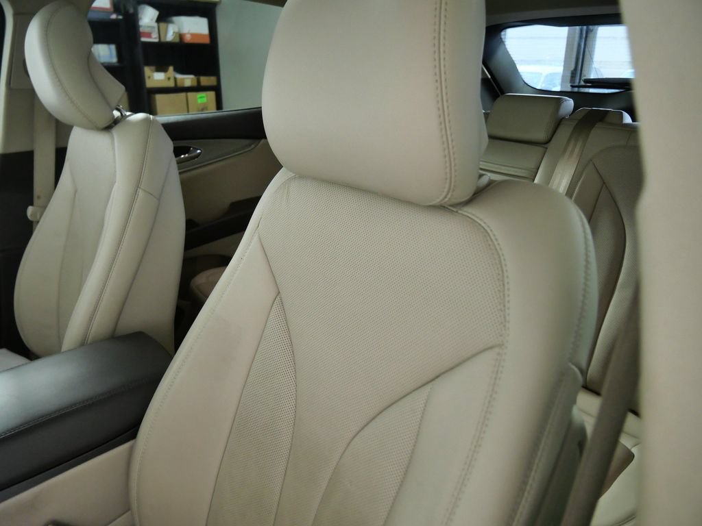 Used 2019 Lincoln Nautilus Reserve AWD/4WD image 16
