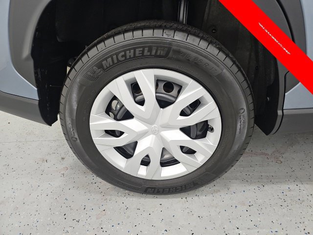 Certified 2024 Toyota Corolla Cross L AWD/4WD image 8
