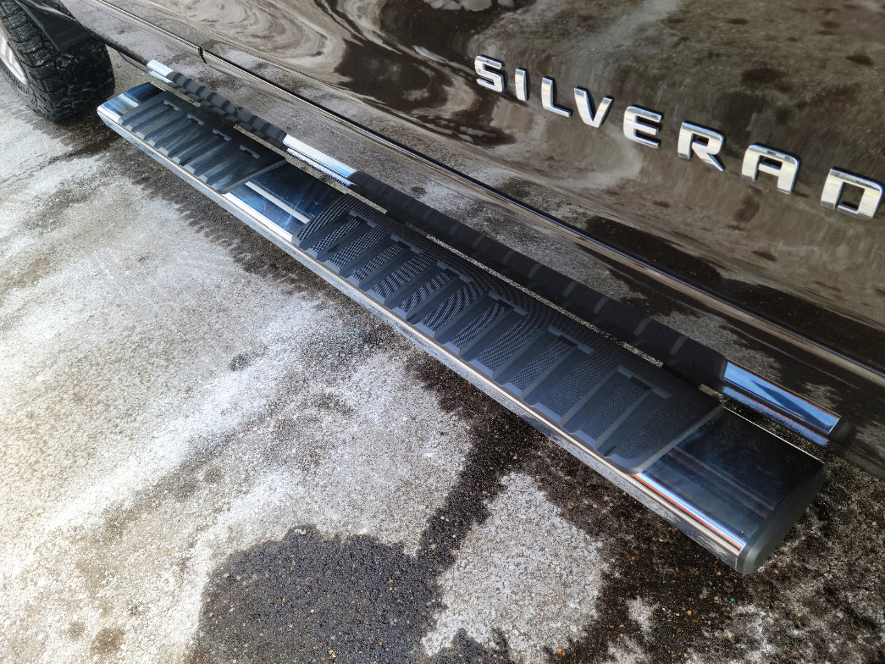 Used 2018 Chevrolet Silverado 1500 LT w/ All Star Edition image 18