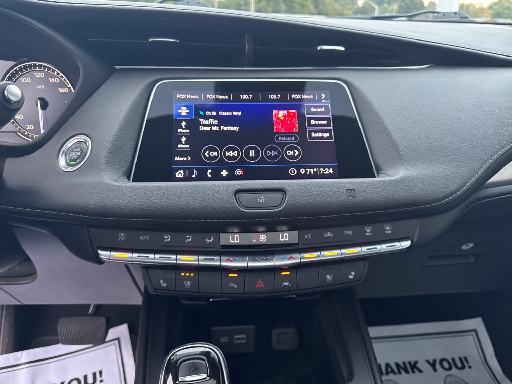 Used 2020 Cadillac XT4 Premium Luxury AWD/4WD image 22