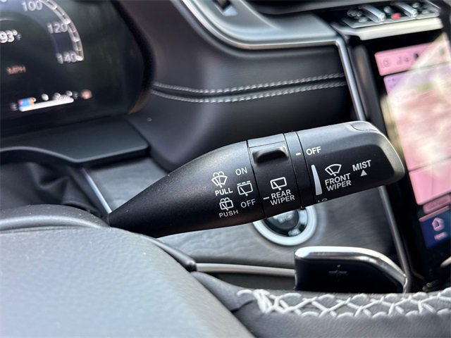 New 2025 Jeep Grand Cherokee L Limited w/ Trailer Tow Package image 21