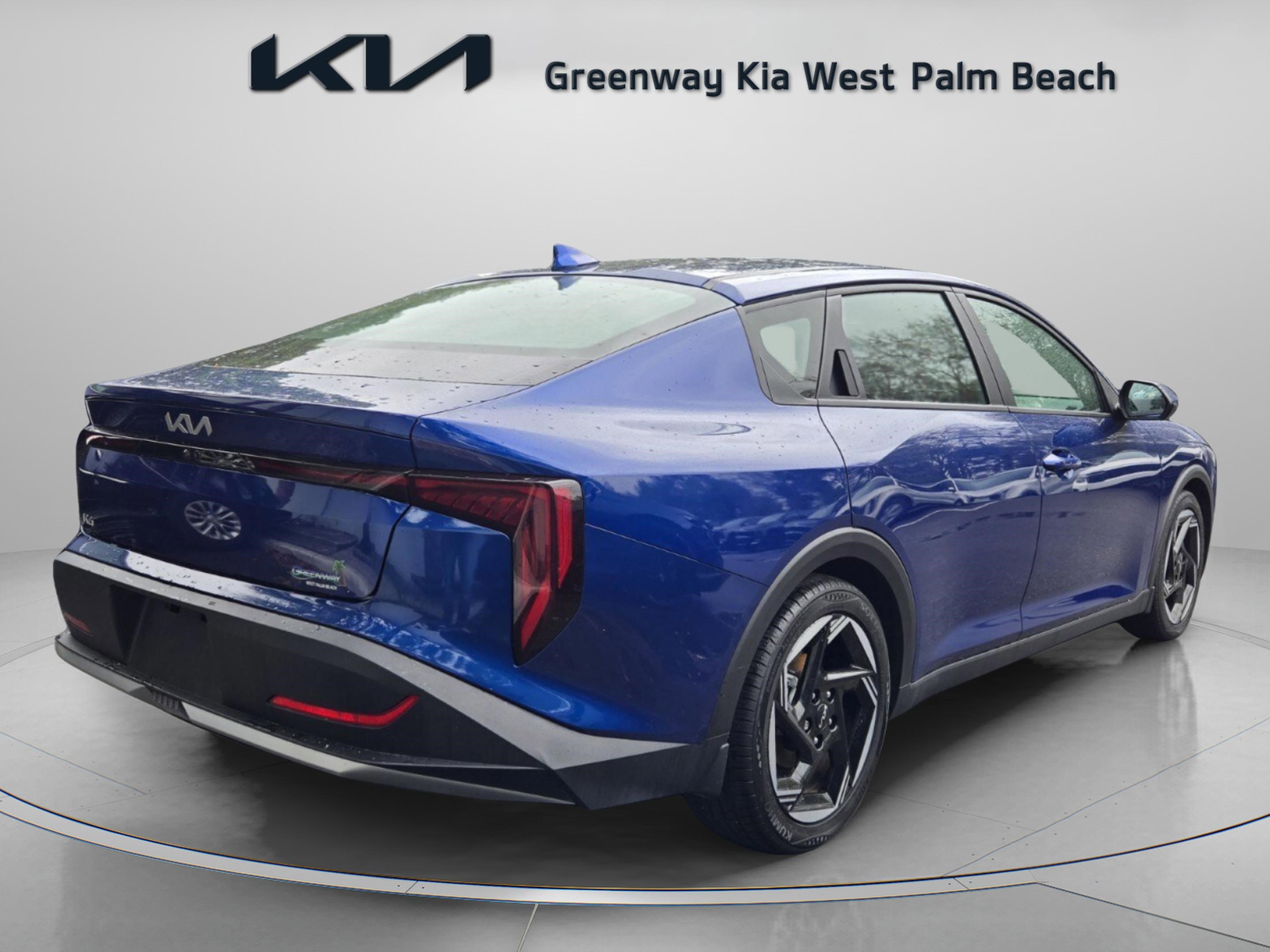 Used 2025 Kia K4 EX image 7