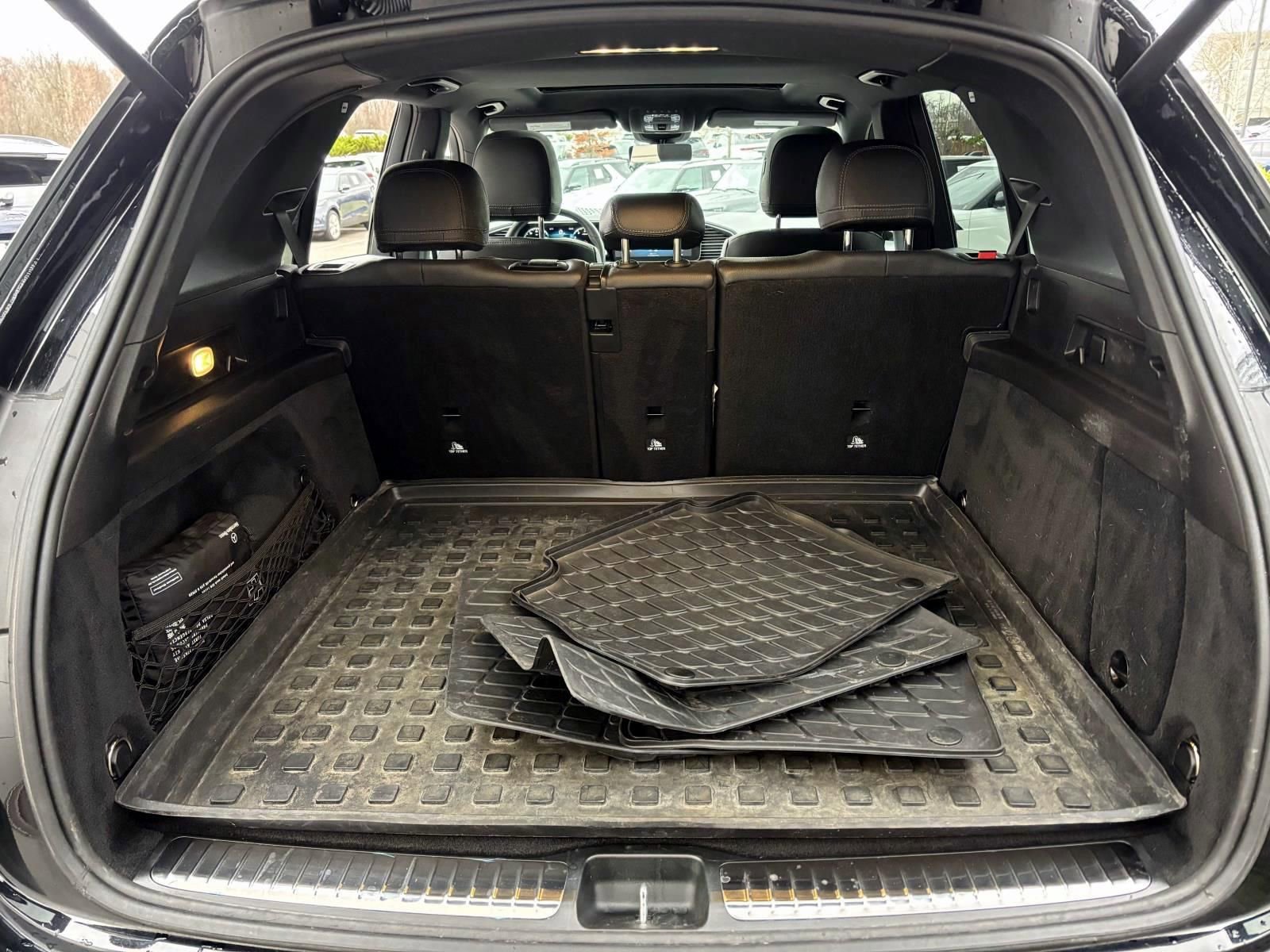 Used 2021 Mercedes-Benz GLE 350 4MATIC image 9