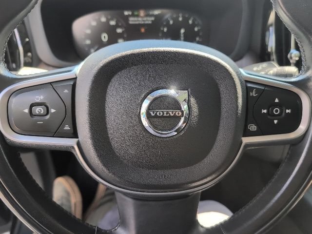 Used 2021 Volvo XC60 T6 Momentum w/ Protection Package Premier AWD/4WD image 21