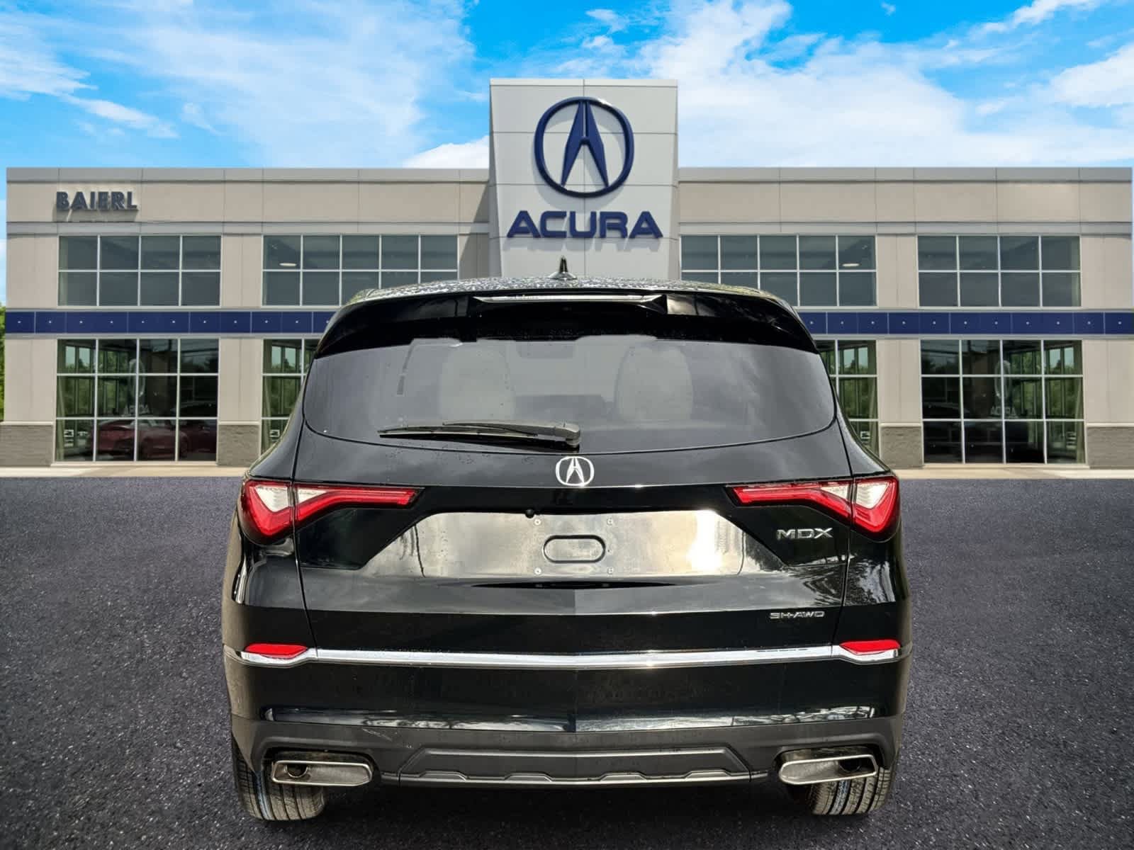 Certified 2023 Acura MDX SH-AWD image 4