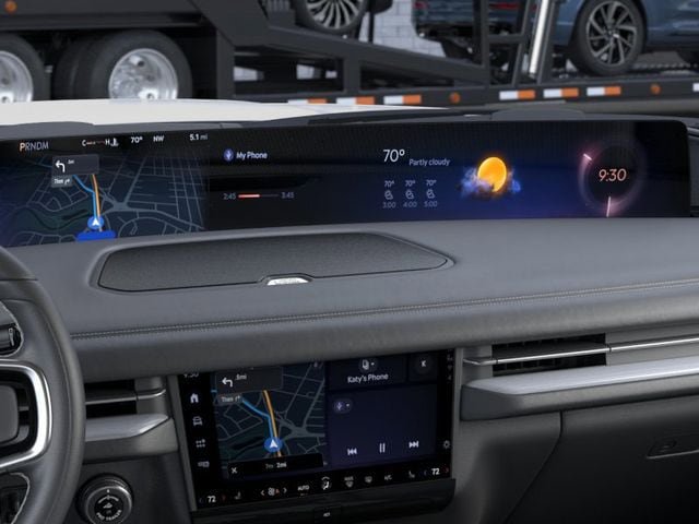New 2026 Lincoln Navigator L Premier AWD/4WD image 14