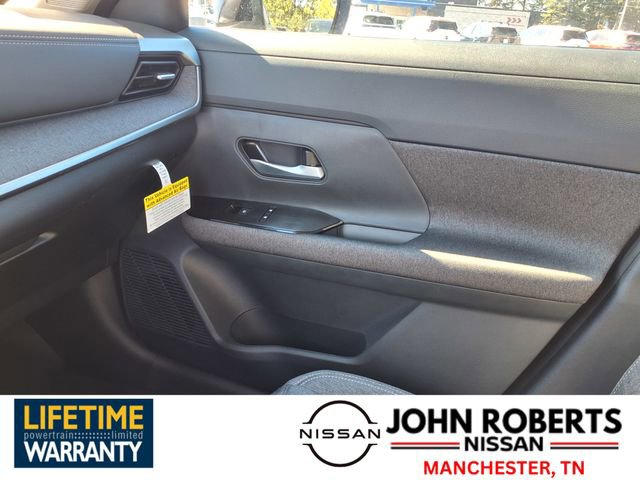 New 2026 Nissan Kicks SV image 7