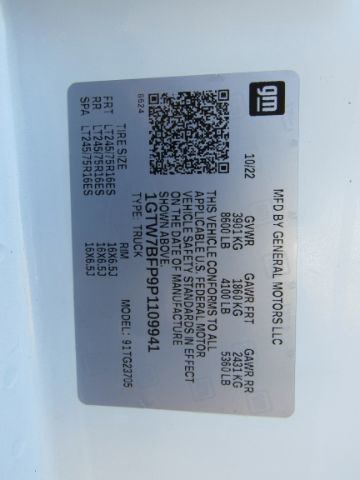 Used 2023 GMC Savana 2500 Extended w/ Driver Convenience Package image 35