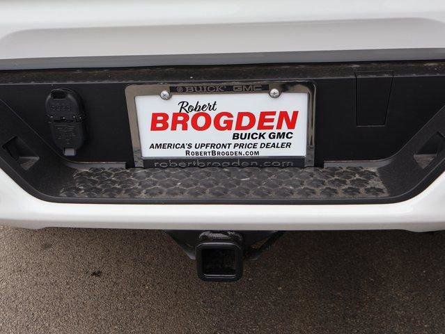 New 2026 GMC Canyon AT4 image 17