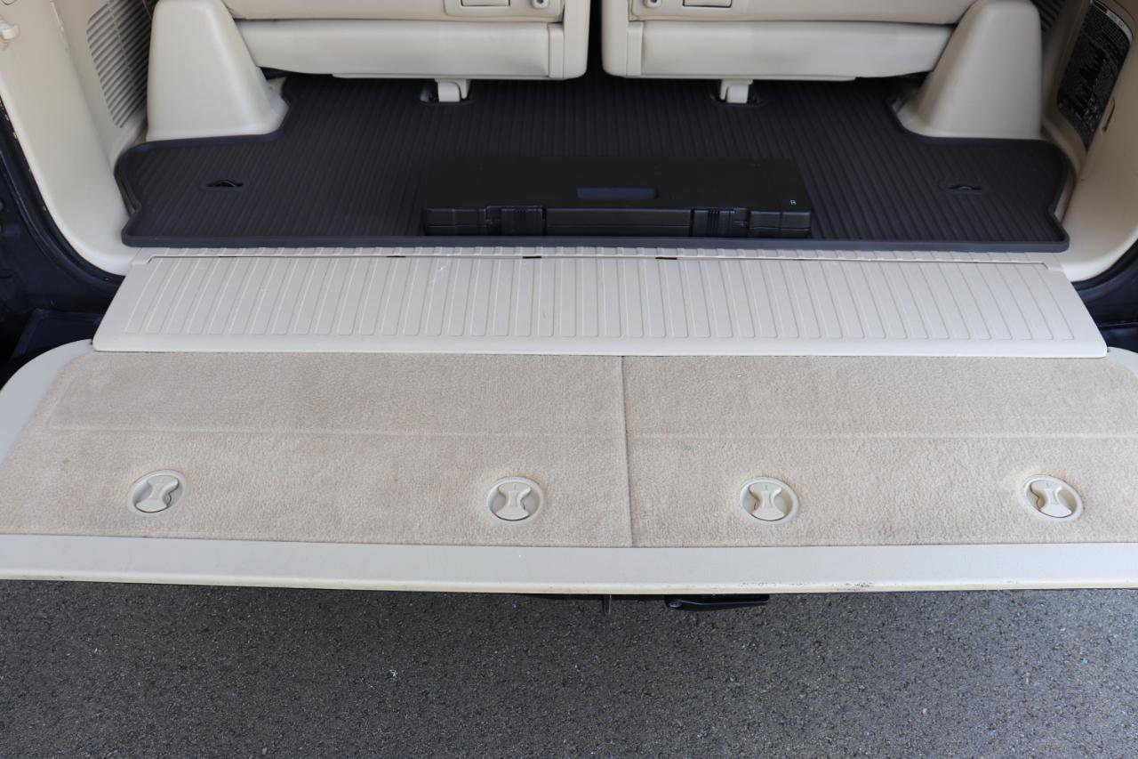 Used 2014 Lexus LX 570 4WD image 42