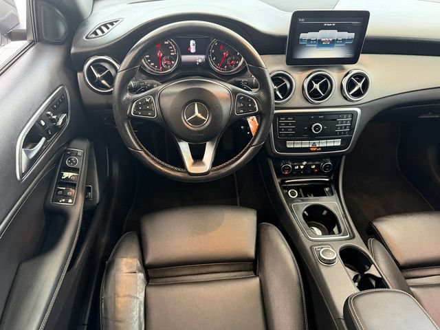 Used 2018 Mercedes-Benz GLA 250 image 13