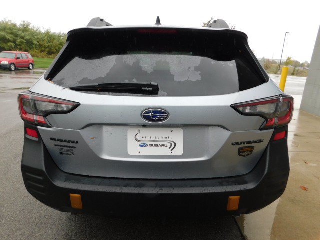 Certified 2025 Subaru Outback Wilderness AWD/4WD image 3