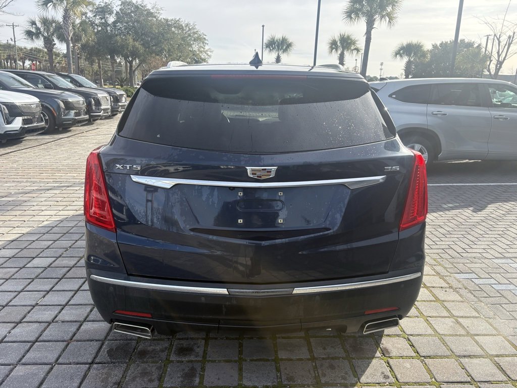 Used 2019 Cadillac XT5 FWD image 6