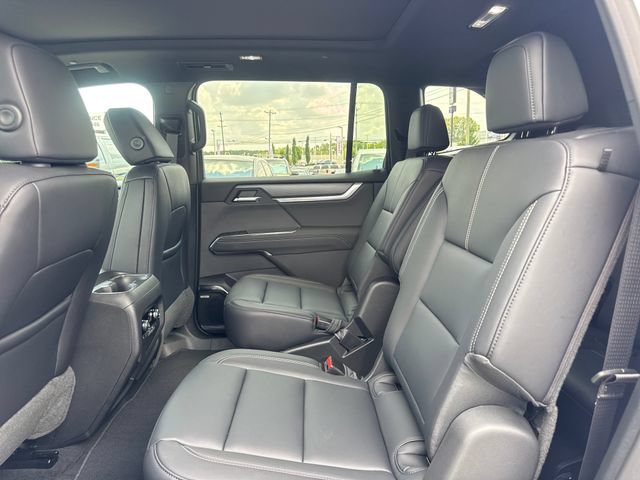 New 2026 GMC Acadia Elevation w/ Black Edition AWD/4WD image 11